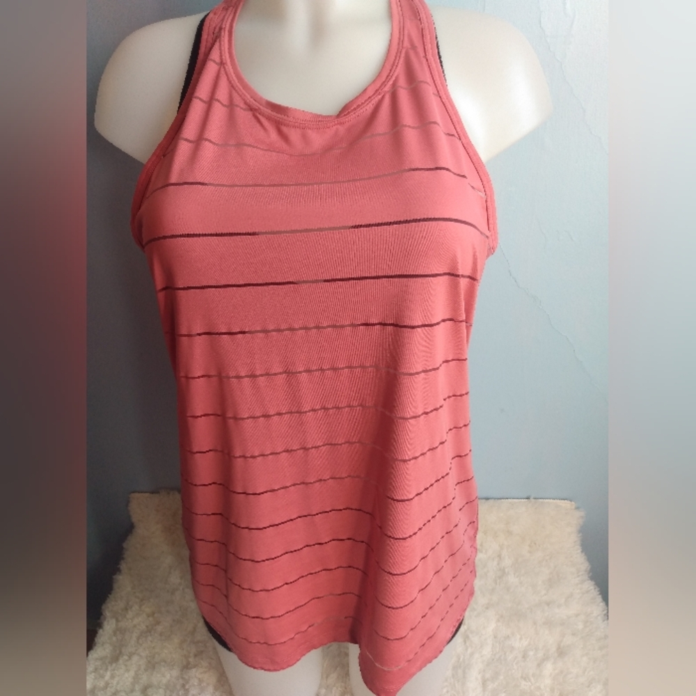 EUC Athleta woman size medium pink racerback athletic top